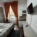 Remarkable Studio Apartment In London
